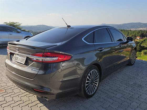 FORD FUSION 2.0 TITANIUM 16V HÍBRIDO 4P AUTOMÁTICO